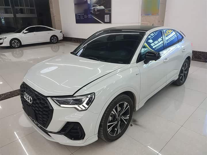 Фото 2 - Audi Q3 Sportback