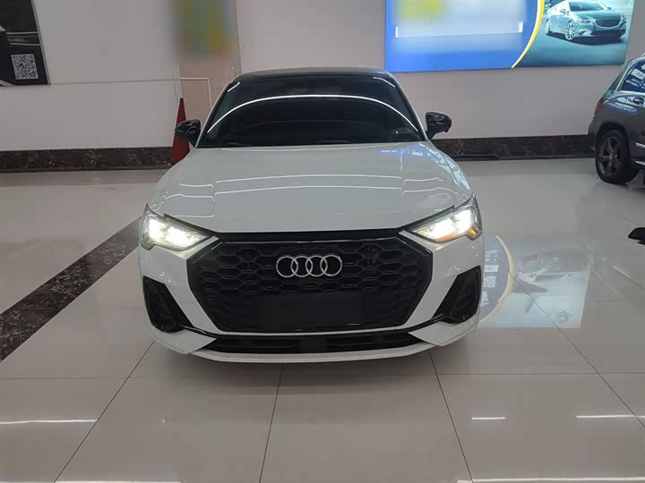 Фото 3 - Audi Q3 Sportback