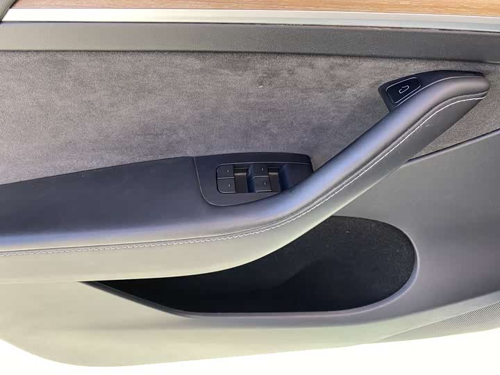 Фото 7 - Tesla Model Y