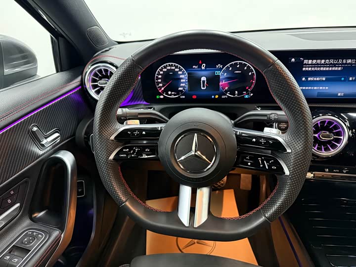 Фото 5 - Mercedes-Benz A-Class