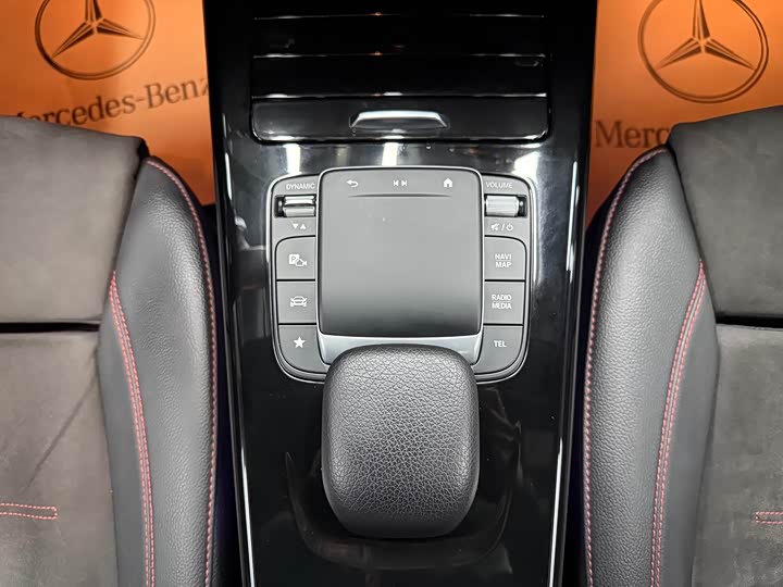 Фото 6 - Mercedes-Benz A-Class