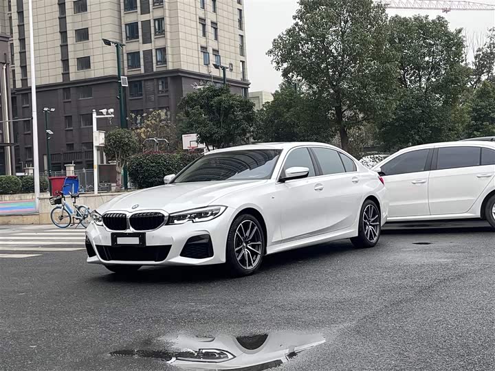 Фото 1 - BMW 3 Series