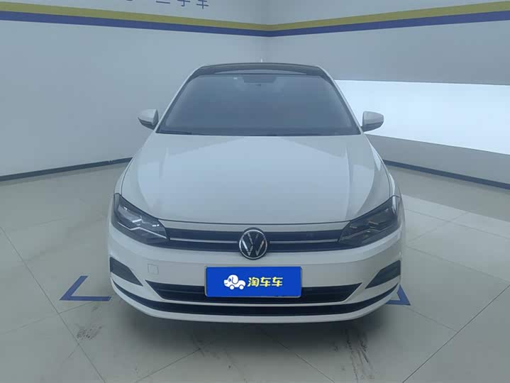 Фото 2 - Volkswagen Polo