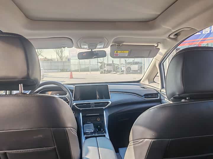 Фото 5 - Maxus G50