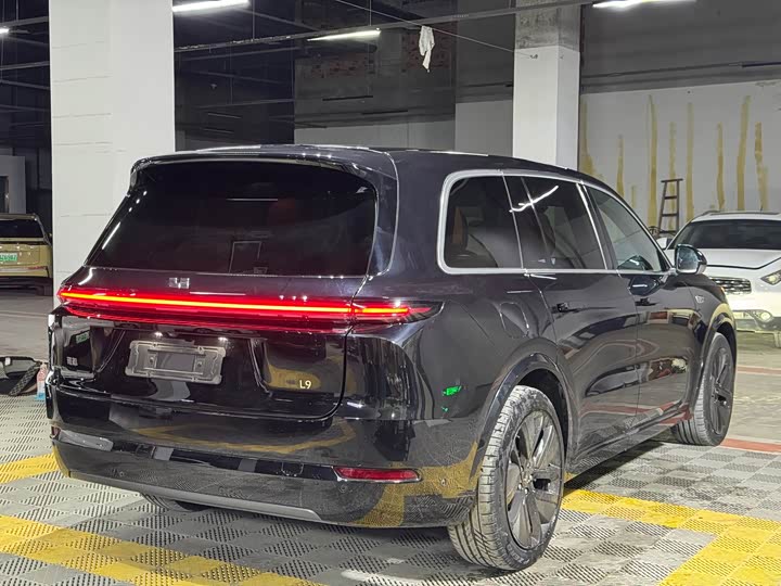 Фото 6 - LiXiang L9