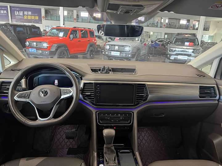 Фото 6 - Volkswagen Viloran