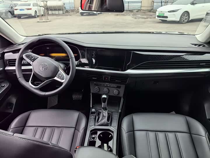 Фото 6 - Volkswagen Passat