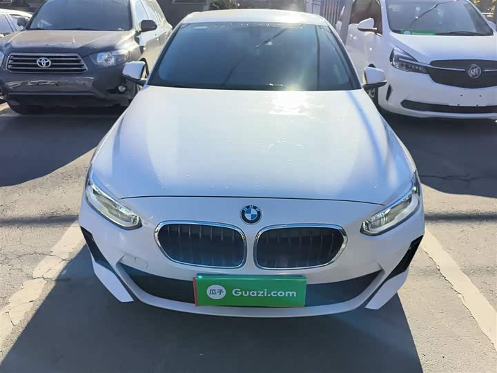 Фото 3 - BMW 1 Series