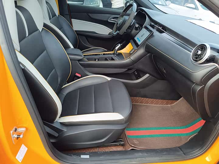 Фото 8 - MG Motor 6