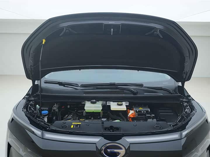 Фото 7 - GAC Trumpchi E8