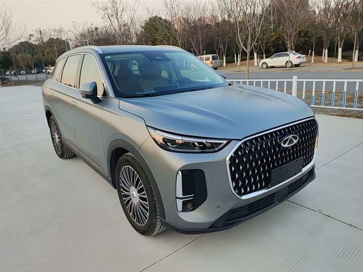 Фото 4 - Chery Tiggo 8L