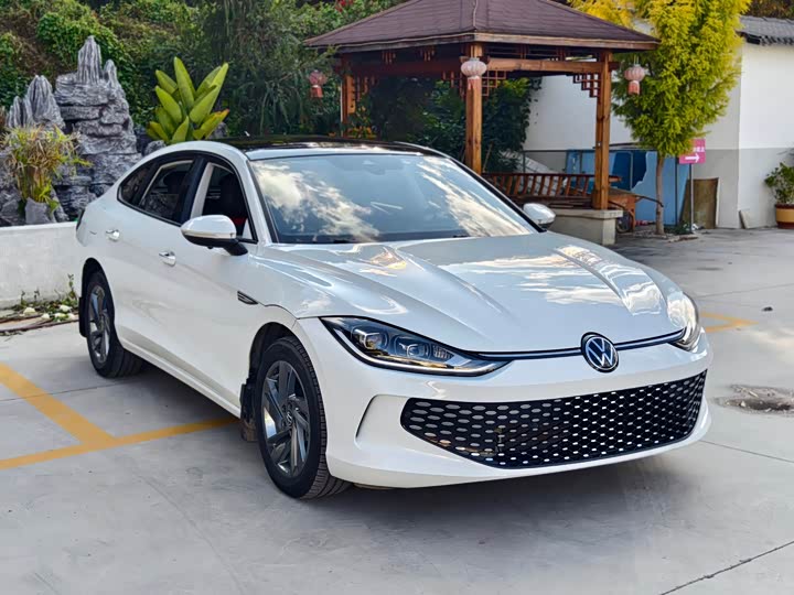 Фото 3 - Volkswagen Lamando L