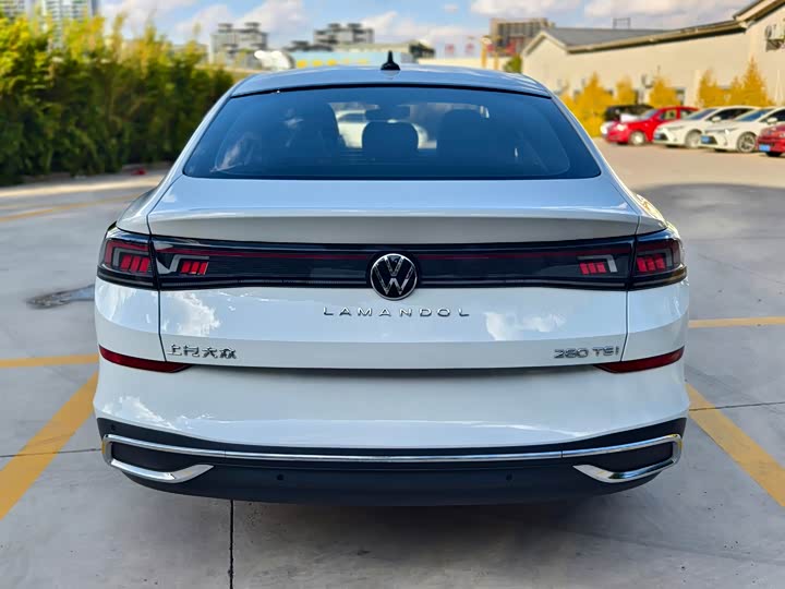 Фото 5 - Volkswagen Lamando L