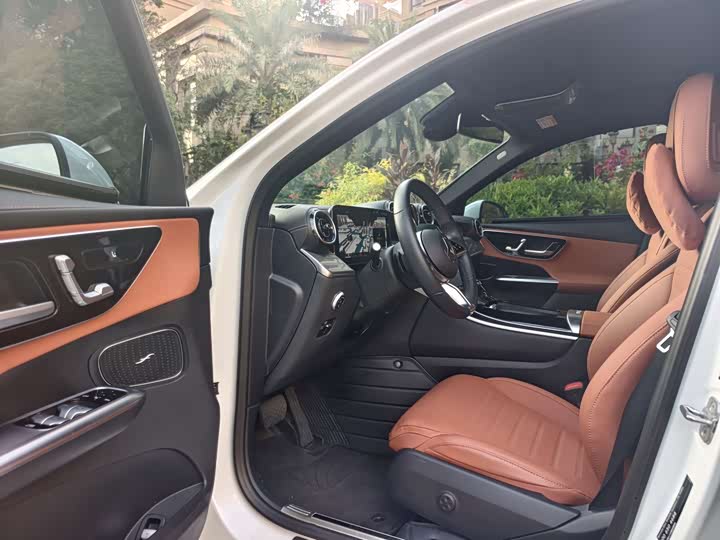 Фото 8 - Mercedes-Benz GLC-Class