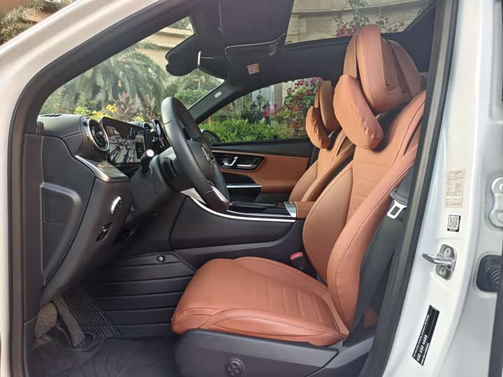 Фото 9 - Mercedes-Benz GLC-Class