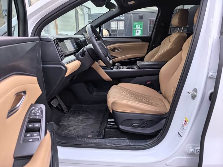 Фото 6 - BYD Song L DM-i Hybrid