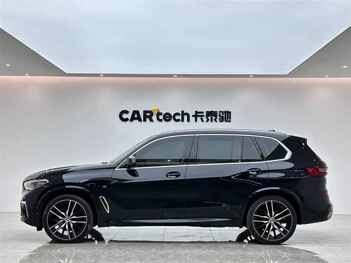 Фото 2 - BMW X5