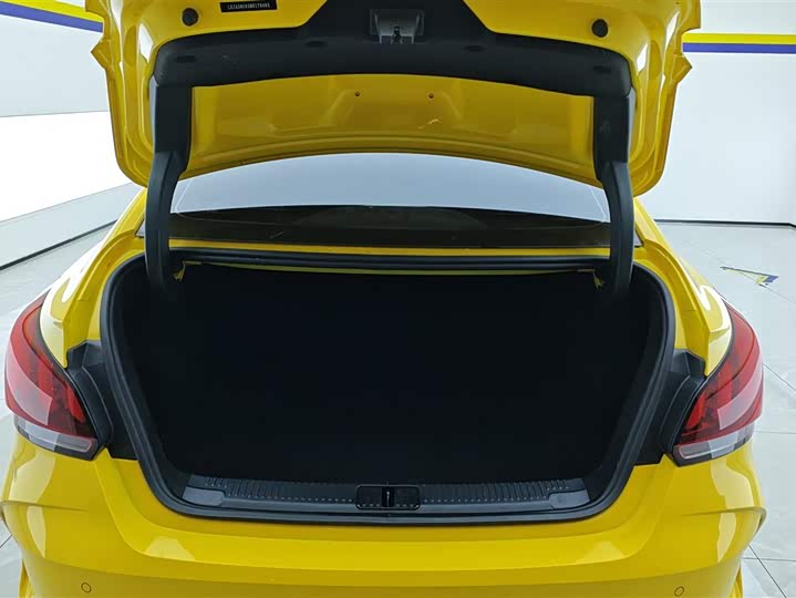 Фото 4 - MG Motor 5