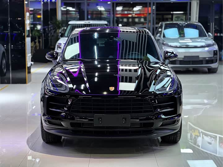 Фото 2 - Porsche Macan