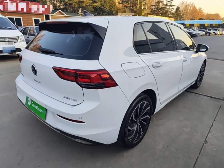 Фото 7 - Volkswagen Golf