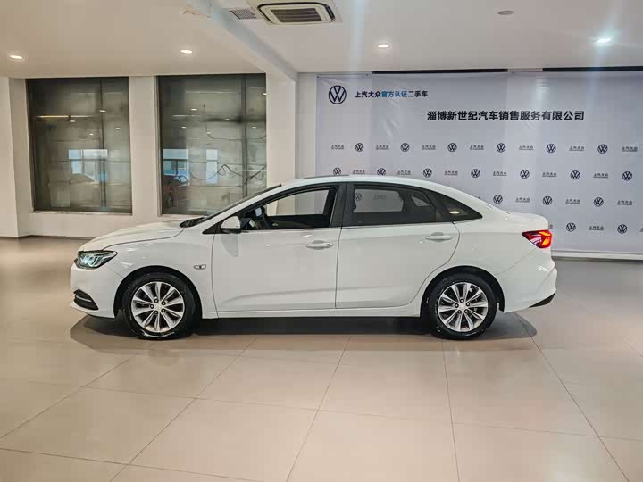 Фото 5 - Chevrolet Monza