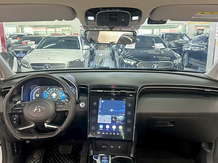 Фото 8 - Hyundai Tucson L