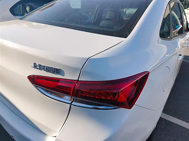 Фото 8 - Buick Excelle GT