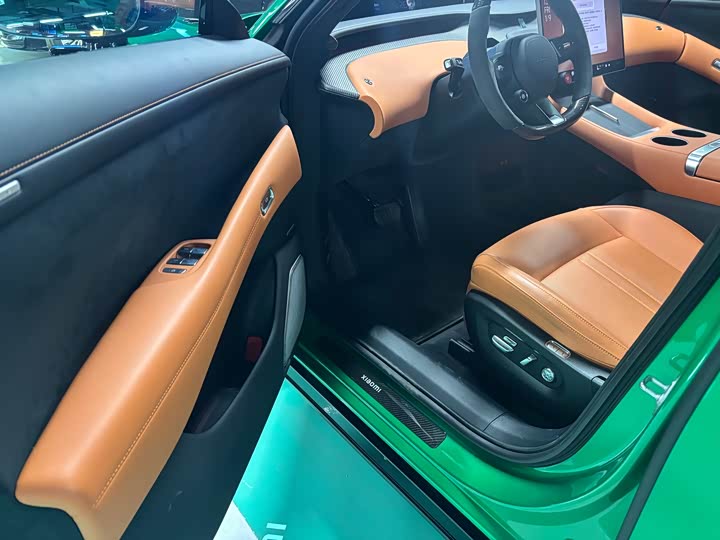 Фото 4 - Xiaomi YU7