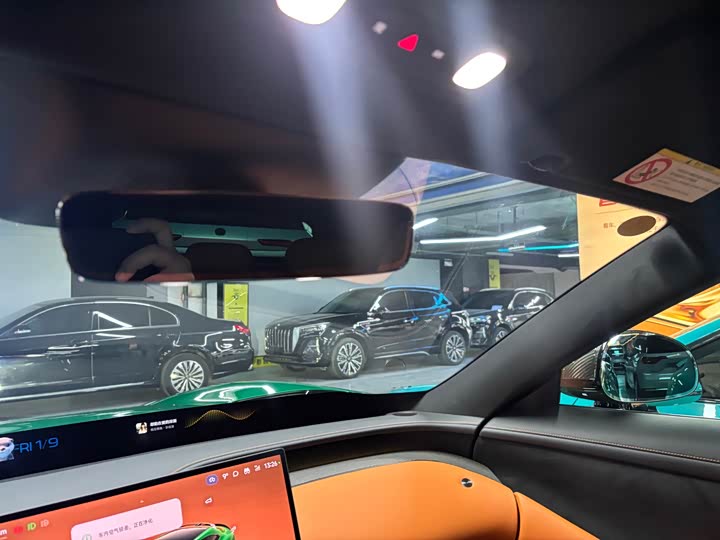 Фото 8 - Xiaomi YU7