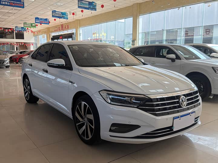 Фото 3 - Volkswagen Sagitar L