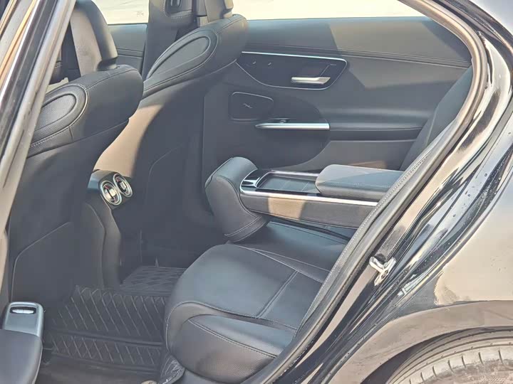 Фото 5 - Mercedes-Benz C-Class