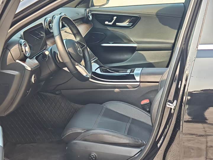 Фото 6 - Mercedes-Benz C-Class