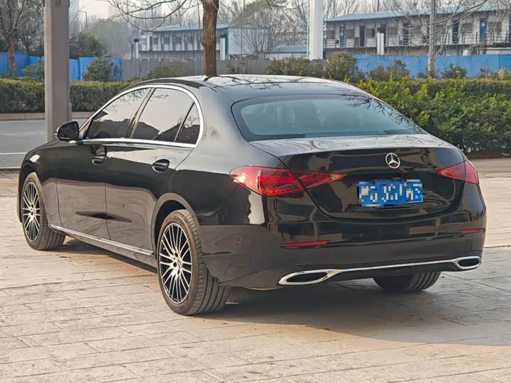 Фото 9 - Mercedes-Benz C-Class