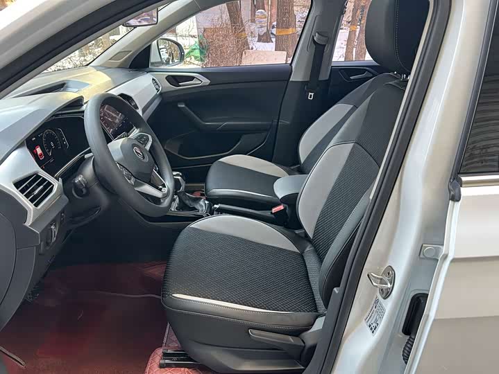 Фото 9 - Volkswagen Tacqua