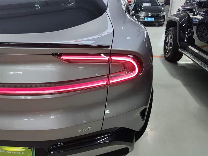 Фото 8 - Xiaomi YU7