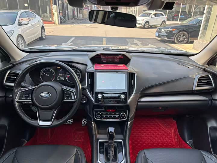 Фото 7 - Subaru Forester