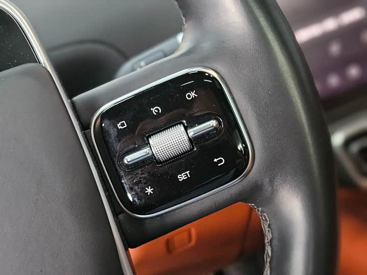 Фото 7 - LiXiang L7