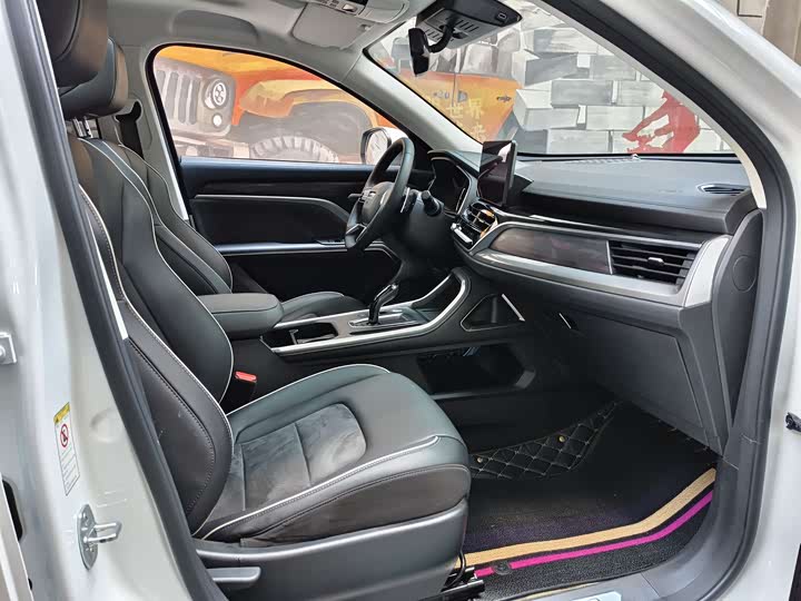 Фото 6 - Haval H6