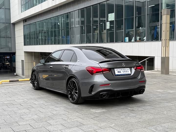 Фото 7 - Mercedes-Benz A-Class AMG