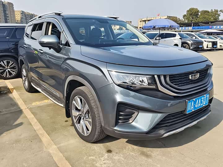 Фото 3 - Geely Okavango
