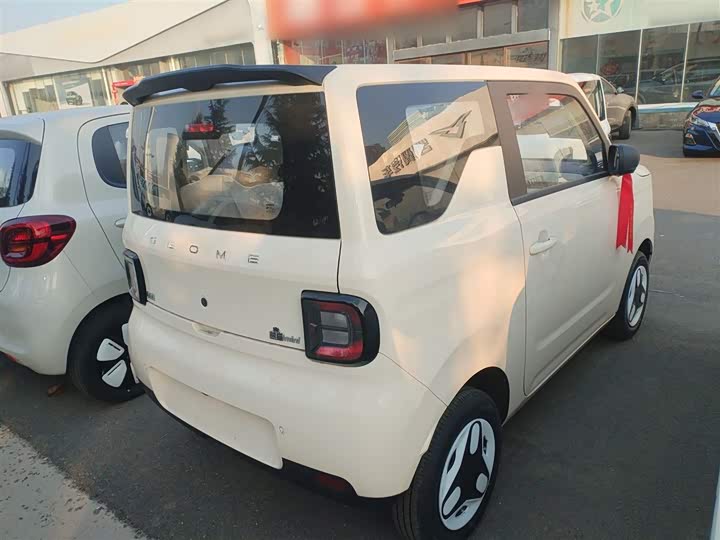 Фото 7 - Geely Galaxy Panda Mini
