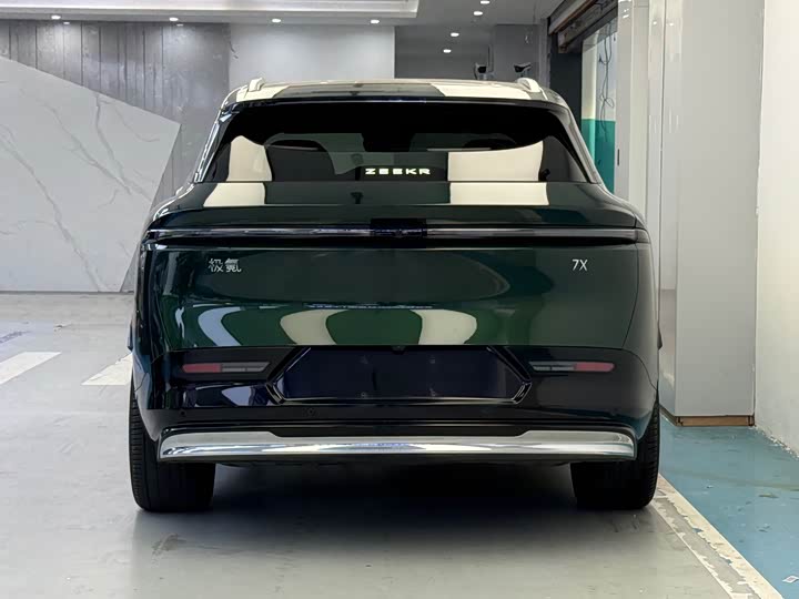 Фото 6 - Zeekr 7X