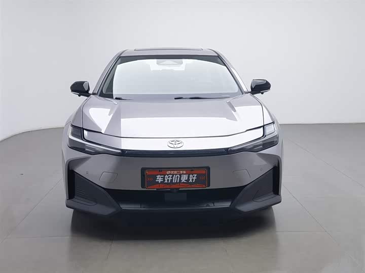 Фото 3 - Toyota bZ3