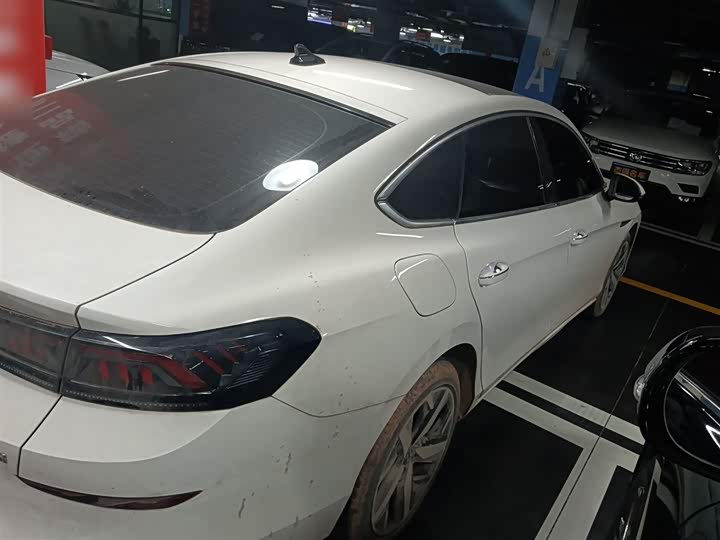 Фото 7 - Volkswagen Lamando L