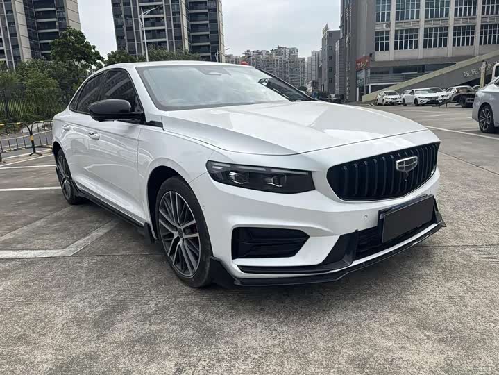 Фото 3 - Geely Preface