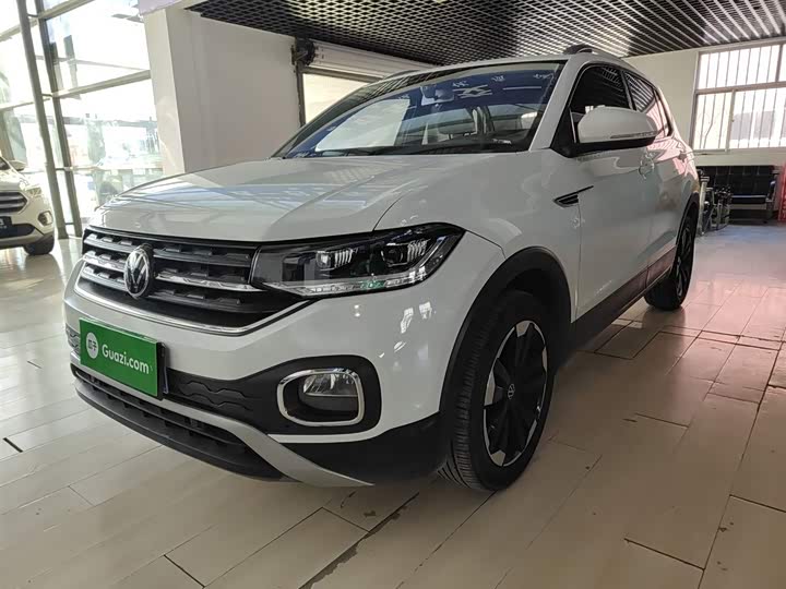 Фото 1 - Volkswagen Tacqua