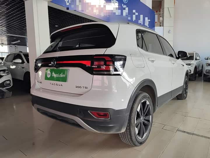 Фото 7 - Volkswagen Tacqua