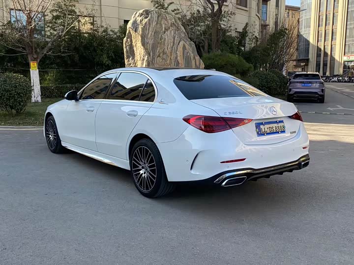 Фото 6 - Mercedes-Benz C-Class