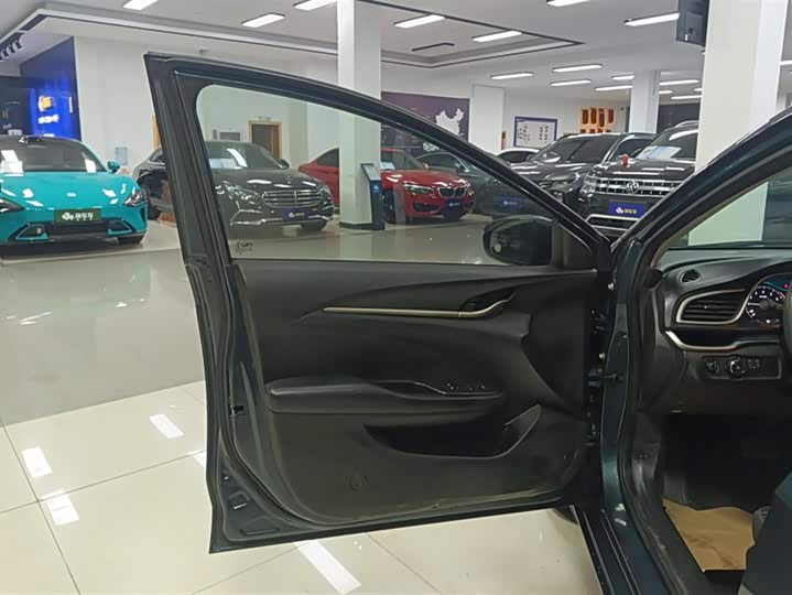 Фото 7 - Buick Excelle GT