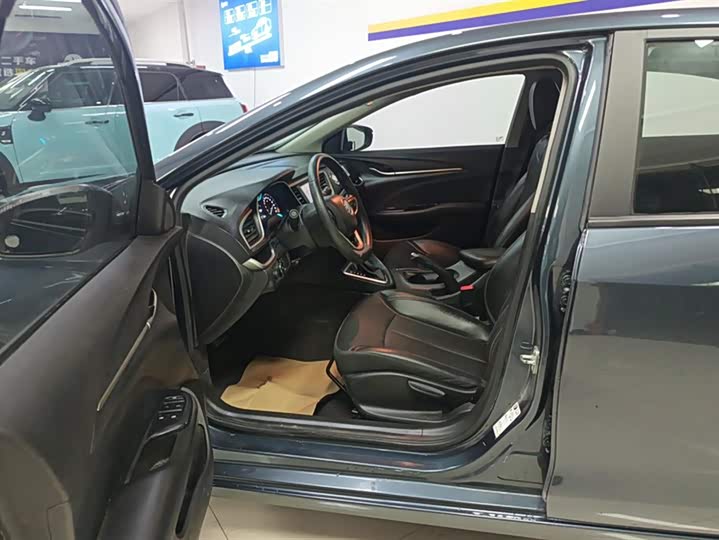 Фото 9 - Buick Excelle GT